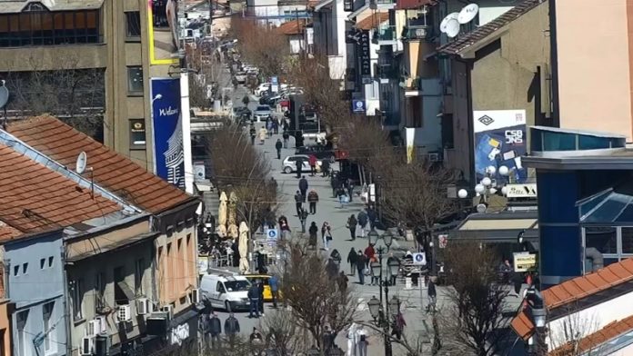 dr-kon-o-popustanju-mera:- ako-ne-nosite-masku-dok-sedite-u-basti-napravili-ste-prekrsaj dr-kon-o-popustanju-mera:- ako-ne-nosite-masku-dok-sedite-u-basti-napravili-ste-prekrsaj