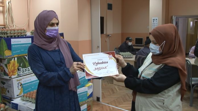 ho-“hasene”-nastavlja-da-pomaze