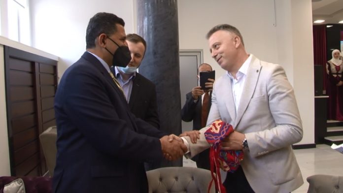 ambasador-egipta-u-srbiji-amr-aljowaily-posetio-hor-djulistan ambasador-egipta-u-srbiji-amr-aljowaily-posetio-hor-djulistan