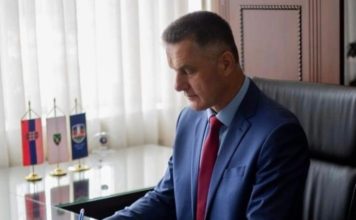 Gradonačelnik Biševac čestitao sugrađanima Dan grada gradonacelnik-bisevac-cestitao-sugradjanima-dan-grada