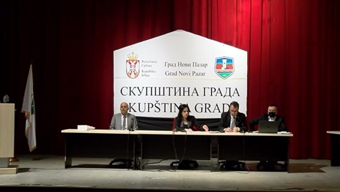 povelje-i-plakete-zasluznima-povodom-dana-grada,-a-dijaspori-trg povelje-i-plakete-zasluznima-povodom-dana-grada,-a-dijaspori-trg