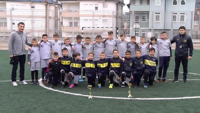 juniorsi-drugi-na-zavrsnom-turniru-mini-maksi-lige-u-uzicu