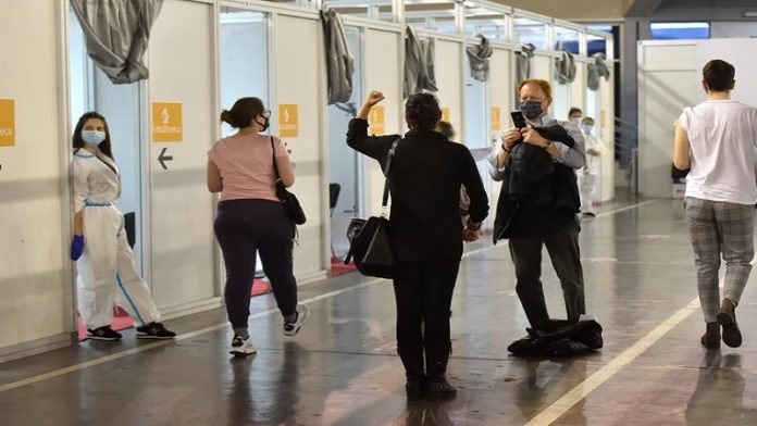 poziv-dijaspori-za-vakcinaciju-15.-maja-u-beogradu,-prijava-do-petka-u-ponoc