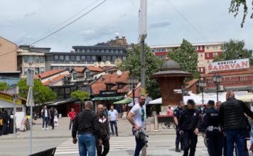 Uhapšeni otac i brat muškarca koji je u sredu pucao u centru Novog Pazara uhapseni-otac-i-brat-muskarca-koji-je-u-sredu-pucao-u-centru-novog-pazara