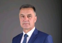 Biševac, Novović i Šemsović čestitali Uskrs bisevac,-novovic-i-semsovic-cestitali-uskrs