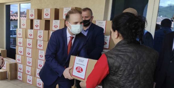 ditib-podijelila-620-paketa-ugrozenim-porodicama-u-sandzaku