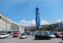 Privedeno više osobba zbog upada u redakciju Avaza privedeno-vise-osobba-zbog-upada-u-redakciju-avaza