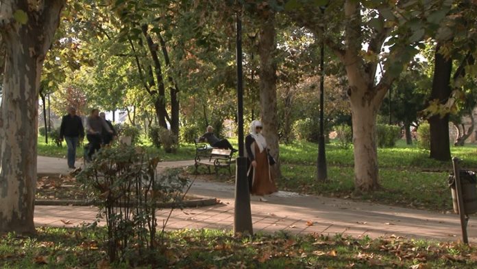 suncano-i-toplo,-temperatura-do-27-stepeni