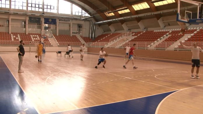 trener-darko-kostic-ostaje-u-novom-pazaru,-mladji-kosarkasi-vec-u-pogonu trener-darko-kostic-ostaje-u-novom-pazaru,-mladji-kosarkasi-vec-u-pogonu