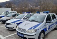 Prijepoljska policija pretresa objekte u potrazi za narkoticima prijepoljska-policija-pretresa-objekte-u-potrazi-za-narkoticima