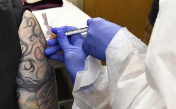 Raste odziv za vakcinaciju u Novom Pazaru i Tutinu raste-odziv-za-vakcinaciju-u-novom-pazaru-i-tutinu