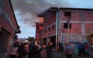 POŽAR NA HADŽETU, Gori krov kuće pozar-na-hadzetu,-gori-krov-kuce