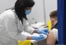 “Tokom jeseni još jedna borba” Imunolog Čolić: “Moraćemo redovno da se vakcinišemo” “tokom-jeseni-jos-jedna-borba”-imunolog-colic:-“moracemo-redovno-da-se-vakcinisemo”