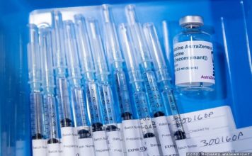 Britanija pregovara o modifikovanim dozama AstraZeneke za borbu protiv južnoafričkog soja britanija-pregovara-o-modifikovanim-dozama-astrazeneke-za-borbu-protiv-juznoafrickog-soja