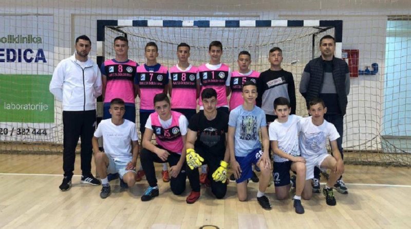 novi-pazar:-os-“vuk-karadzic”-prvi-finalista-lige-osnovaca-u-futsalu