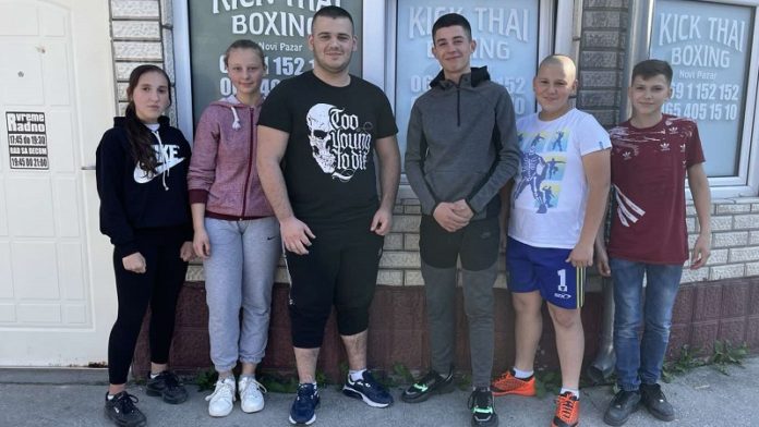 kbs-novi-pazar-sa-sedmoro-boraca-na-ps-u-ful-kontaktu kbs-novi-pazar-sa-sedmoro-boraca-na-ps-u-ful-kontaktu