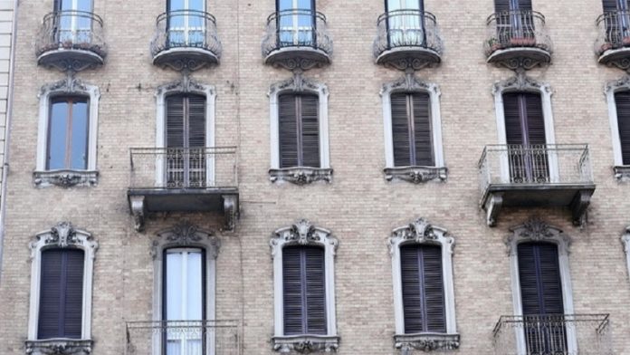 mihajlovic:-u-avgustu-prvi-ugovori-o-zameni-stolarije mihajlovic:-u-avgustu-prvi-ugovori-o-zameni-stolarije