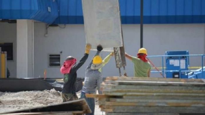 kada-sef-ne-sme-da-vam-da-otkaz? kada-sef-ne-sme-da-vam-da-otkaz?