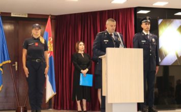 Svečano obeležen Dan policije u Novom Pazaru (FOTO) svecano-obelezen-dan-policije-u-novom-pazaru-(foto)