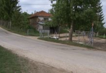 Vlada: Bespovratno 500 miliona RSD za kupovinu seoskih kuća vlada:-bespovratno-500-miliona-rsd-za-kupovinu-seoskih-kuca