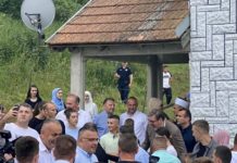 Vučić: Donacija za džamiju i izgradnja puta ka Goliji vucic:-donacija-za-dzamiju-i-izgradnja-puta-ka-goliji