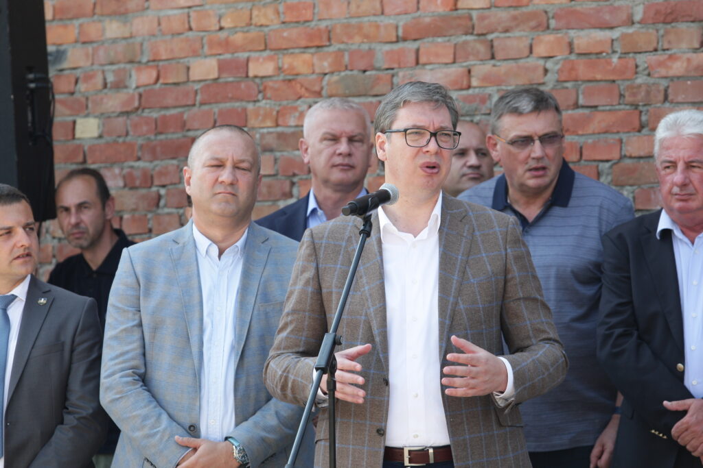 vucic:-sramota-da-u-rodnom-mestu-svetog-save-nije-bilo-crkve