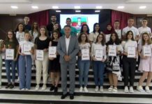 Novi Pazar: Priznanja i novčane nagrade đacima generacije novi-pazar:-priznanja-i-novcane-nagrade-djacima-generacije