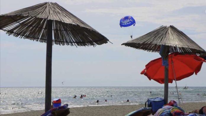 novopazarc-se-nakon-srcanog-udara-utopio-u-ulcinju novopazarc-se-nakon-srcanog-udara-utopio-u-ulcinju