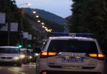 Drama u Novom Pazaru! Mladić preti da će da izvrši samoubistvo drama-u-novom-pazaru!-mladic-preti-da-ce-da-izvrsi-samoubistvo