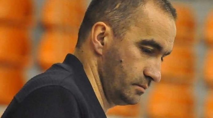 objavljeni-mesto-i-vreme-dzenaze-dr-denisa-bosnjaka-(foto) objavljeni-mesto-i-vreme-dzenaze-dr-denisa-bosnjaka-(foto)