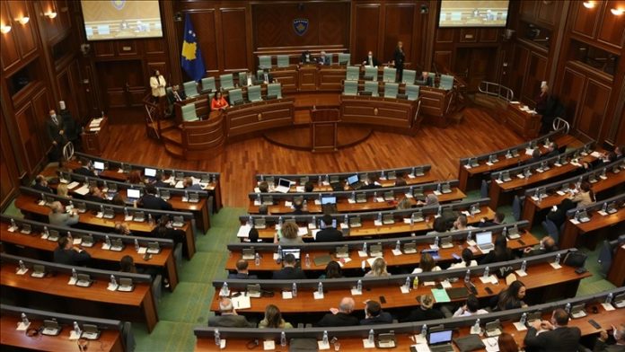 skupstina-kosova-usvojila-rezoluciju-o-osudi-genocida-u-srebrenici