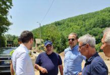 Ljajić sa vlasnikom kompanije Tašjapi obišao radove na izgradnji puta Novi Pazar-Tutin ljajic-sa-vlasnikom-kompanije-tasjapi-obisao-radove-na-izgradnji-puta-novi-pazar-tutin