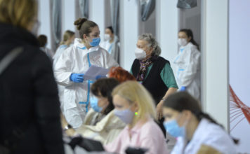 Bekić: Korona se siri kao požar, Srbija daleko od kolektivnog imuniteta bekic:-korona-se-siri-kao-pozar,-srbija-daleko-od-kolektivnog-imuniteta