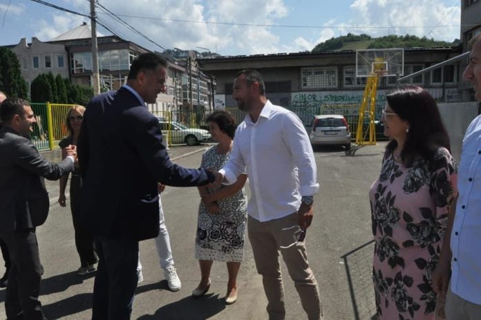 ostvaren-visedecenijski-san-ucenika-novopazarske-os-“jovan-jovanovic-zmaj”