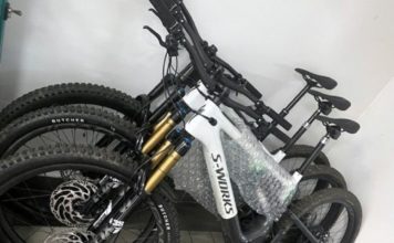 Carinici sprečili krijumčarenje električnih bicikala vrednosti 7.000.000 dinara carinici-sprecili-krijumcarenje-elektricnih-bicikala-vrednosti-7000.000-dinara