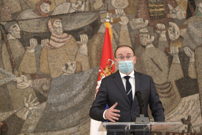 gojkovic:-treca-doza-za-teske-i-hronicne-pacijente