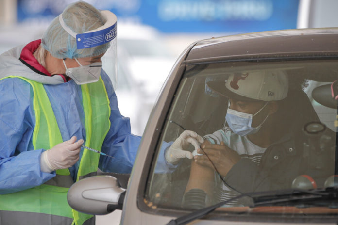 njujork:-sto-dolara-svakome-ko-primi-prvu-dozu-vakcine