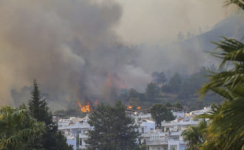 Evakuacije četiri naselja u Turskoj zbog požara evakuacije-cetiri-naselja-u-turskoj-zbog-pozara