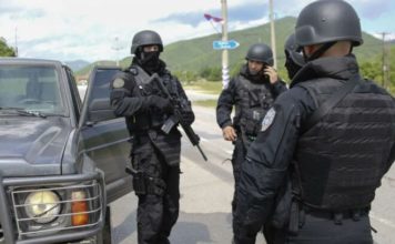 Na Kosovu uhapšena tri državljanina Srbije sa 11 kilograma droge na-kosovu-uhapsena-tri-drzavljanina-srbije-sa-11-kilograma-droge