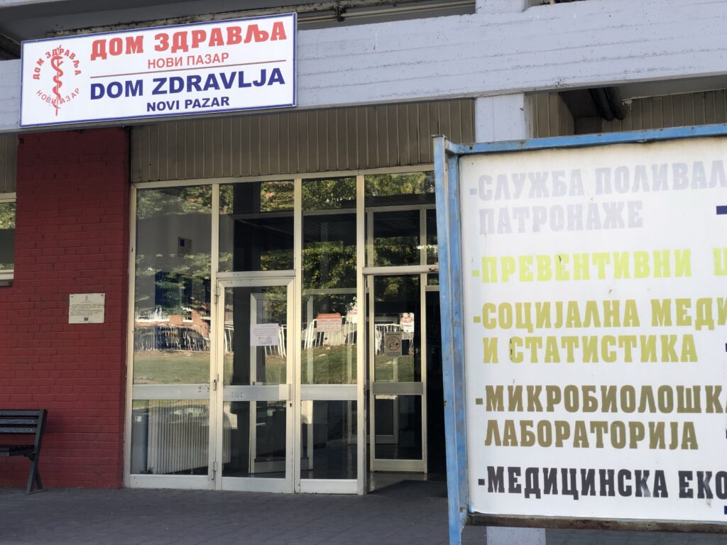 situacija-u-novom-pazaru-sve-teza!-raste-broj-hospitalizovanih