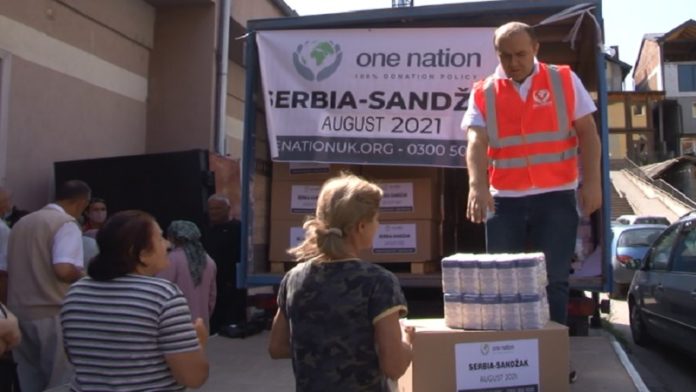 mhd-“merhamet-sandzak”-iz-novog-pazara-i-“one-nation”-iz-velike-britanije-i-ovog-meseca-podelili-100-paketa-siromasnima