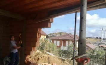 Novi Pazar i dalje traži kompaniju za rušenje bespravnih objekata novi-pazar-i-dalje-trazi-kompaniju-za-rusenje-bespravnih-objekata