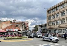 ČAVUŠOGLU STIGAO U NOVI PAZAR! Dočekala ga delegacija grada i veliki broj građana cavusoglu-stigao-u-novi-pazar!-docekala-ga-delegacija-grada-i-veliki-broj-gradjana