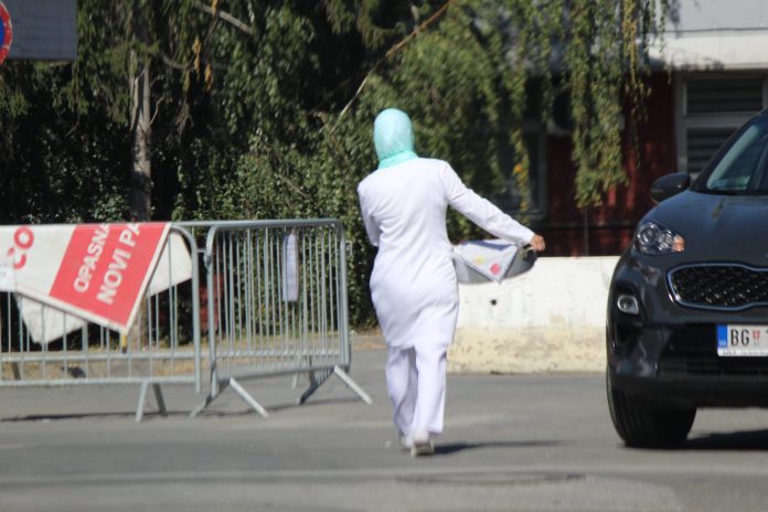 u-srbiji-jos-35-osoba-umrlo-od-korone,-6.745-novozarazenih u-srbiji-jos-35-osoba-umrlo-od-korone,-6.745-novozarazenih