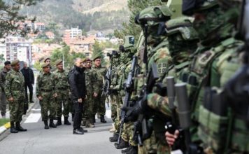 Stefanović: Vojska spremna da zaštiti svoj narod stefanovic:-vojska-spremna-da-zastiti-svoj-narod