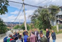 Hasanović sa funkcionerima SDP Srbije obišao meštane Šutenovca hasanovic-sa-funkcionerima-sdp-srbije-obisao-mestane-sutenovca