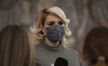 Od danas onlajn nastava jedino u Novom Pazaru, Ivanjici i Uzicu od-danas-onlajn-nastava-jedino-u-novom-pazaru,-ivanjici-i-uzicu