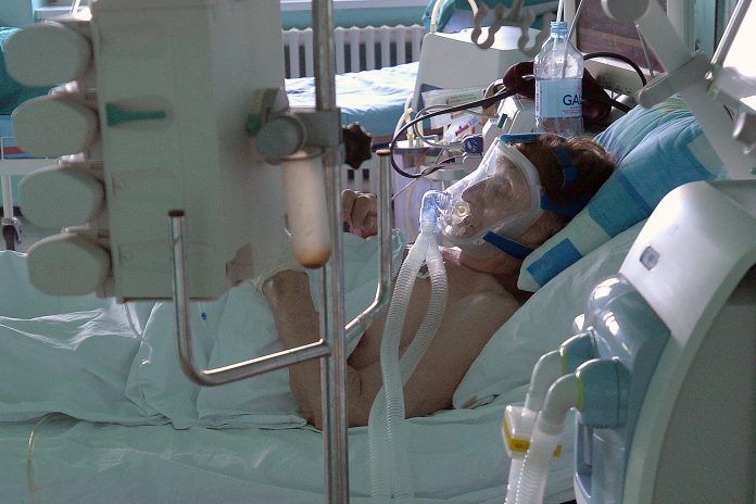 rekordan-broj-obolelih-od-korone-u-srbiji!-preminulo-jos-45-pacijenata rekordan-broj-obolelih-od-korone-u-srbiji!-preminulo-jos-45-pacijenata