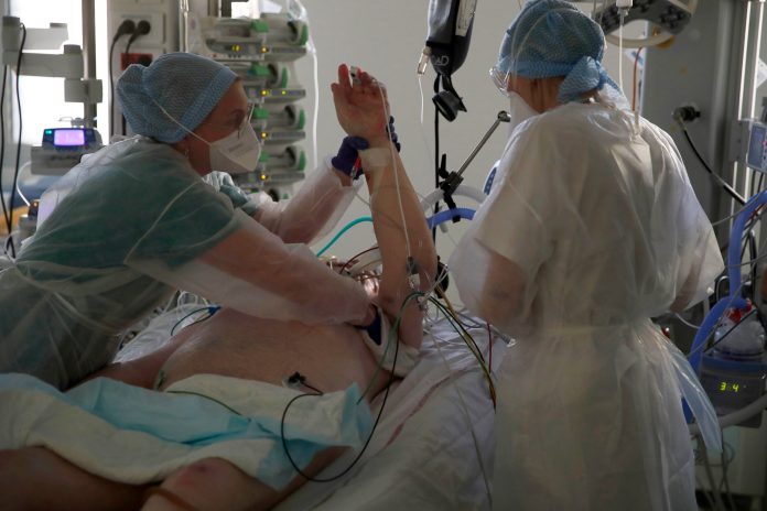 u-crnoj-gori-54-osobe-zivotno-ugrozene-zbog-infekcije-korona-virusom u-crnoj-gori-54-osobe-zivotno-ugrozene-zbog-infekcije-korona-virusom