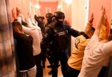 Hapšenja i u Novom Pazaru, policija uhapsila sedam osoba zbog krijumčarenja ljudi hapsenja-i-u-novom-pazaru,-policija-uhapsila-sedam-osoba-zbog-krijumcarenja-ljudi